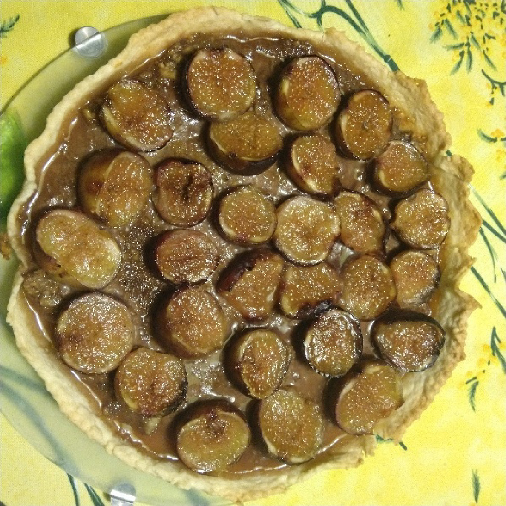 Tarte aux figues sur frangipane de noix