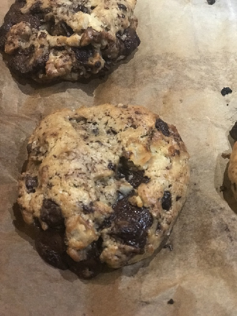 Margaux's New York Chocolate Chip Cookies